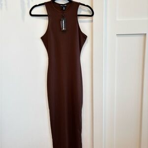 PrettyLittleThing Chocolate Brown Ribbed Racer Back Midi Dress NWT Size US 2